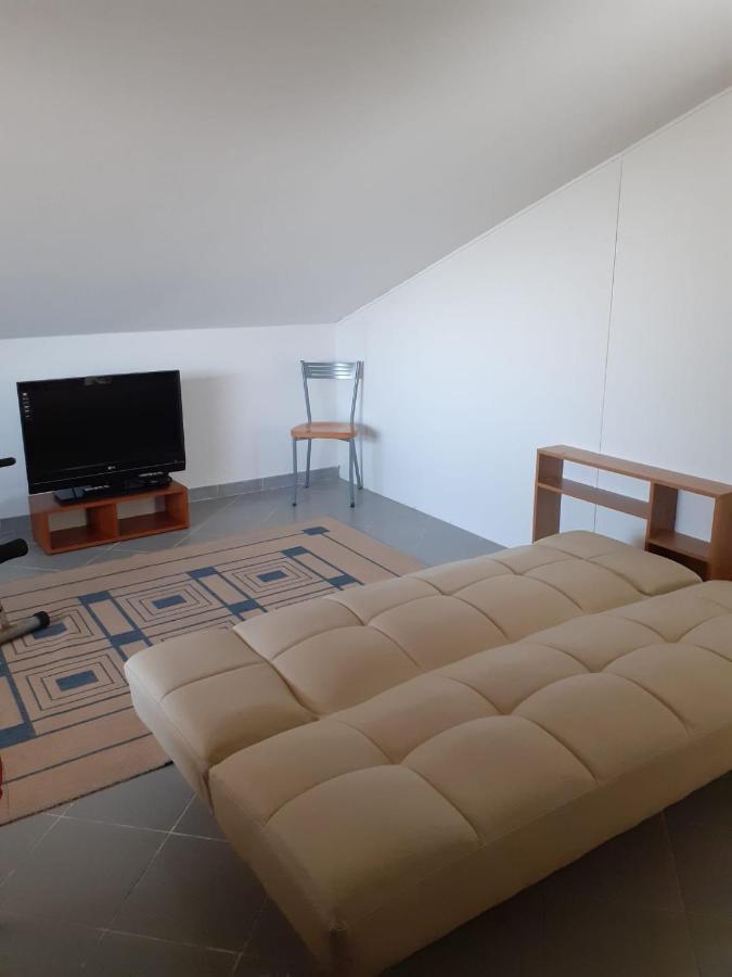 Appartamento Per Vacanze E Brevi Periodi Iun Q2474 Oristano Exterior photo